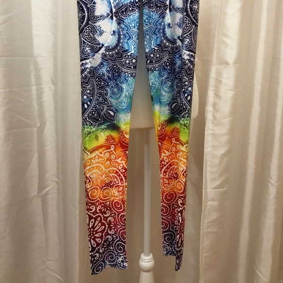 ❗️BOGO❗️Women’s leggings - Picture 6 of 7